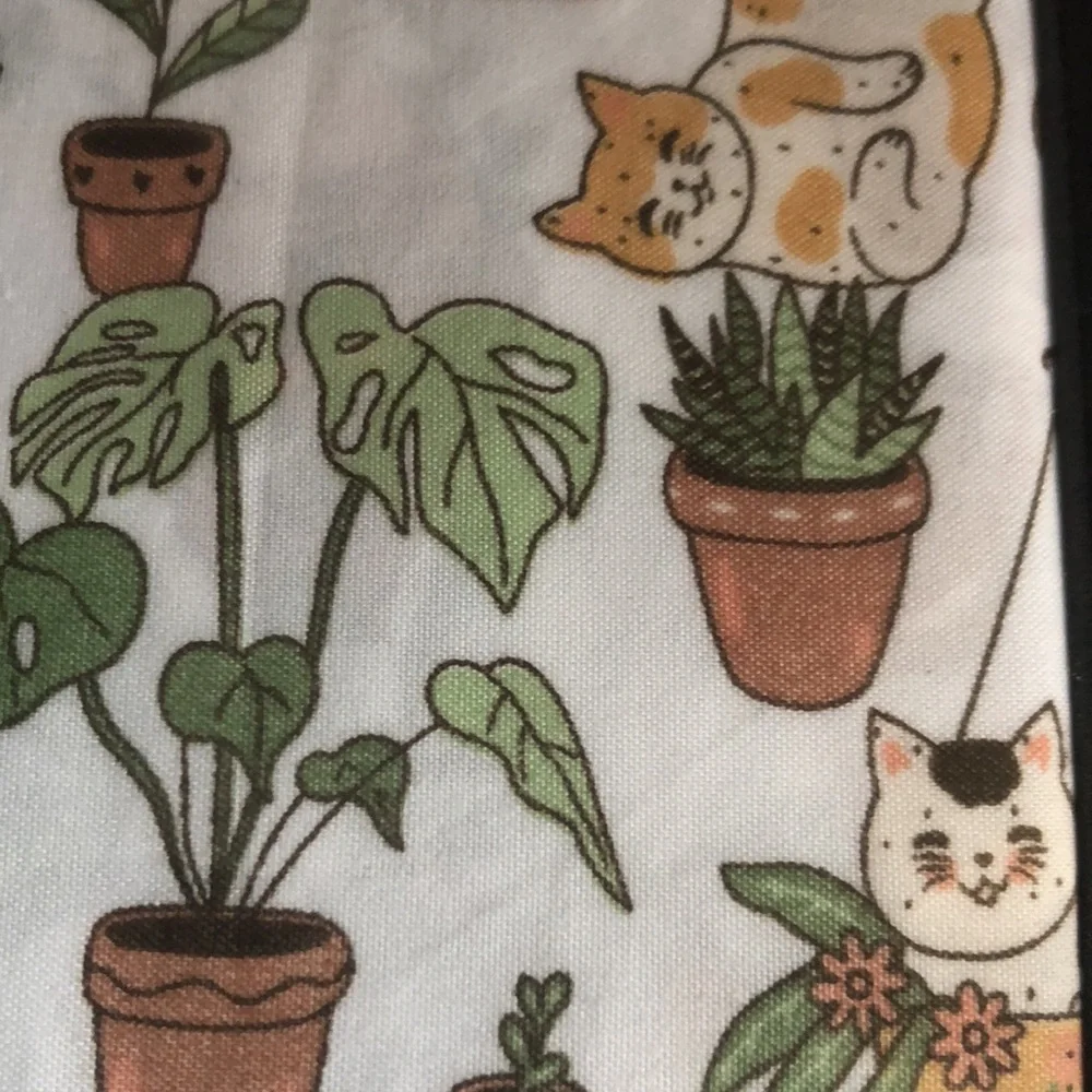 Cozy Companions Cat and Plants Print Sheet Set - QUEEN